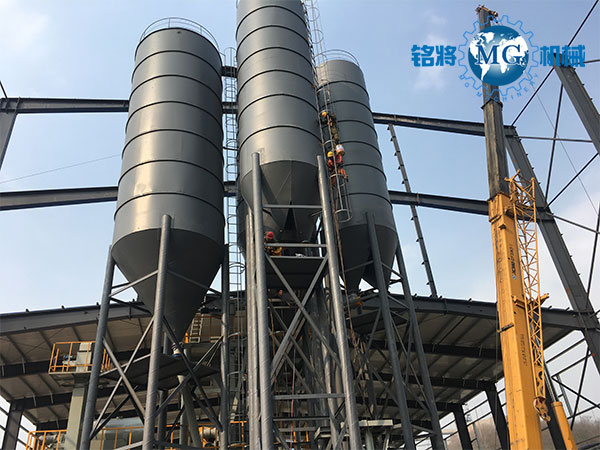 �ɻ�ɰ�{��΃�(ch��)�棿�ɻ�ɰ�{��(ch��)�淽��